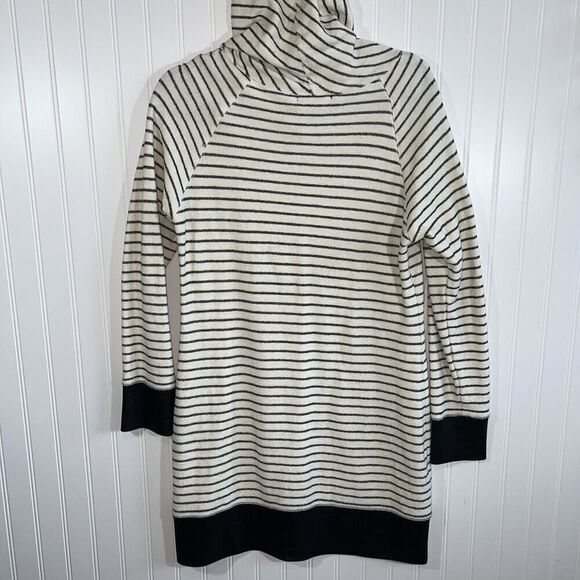 Red 23 Long Sleeve Striped Dress With Textures Hem - Cowl Drawstring Neck Size M - Picture 8 of 12